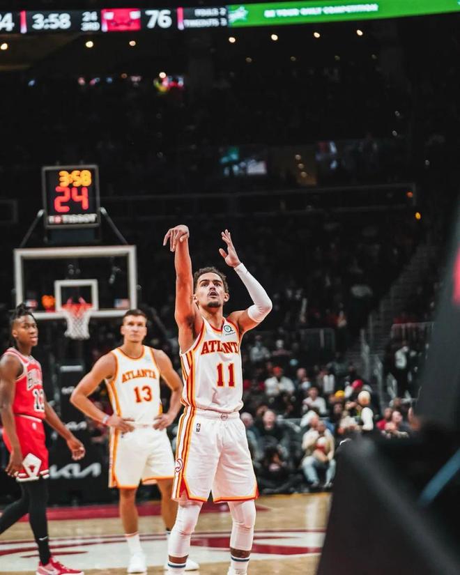 离开赛场的 离开赛场的