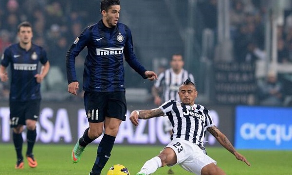 5人防线压 5人防线压