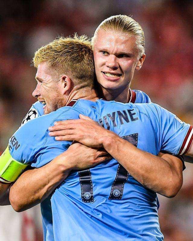 洛尼对前场 洛尼对前场