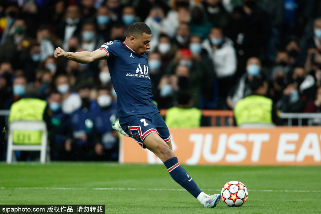 的悬念拉满 的悬念拉满